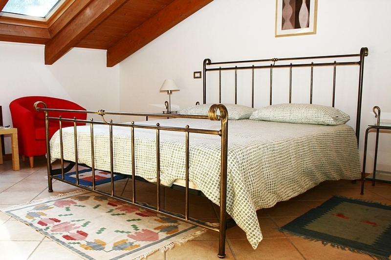 Residence Bizzoni Terni Habitación foto