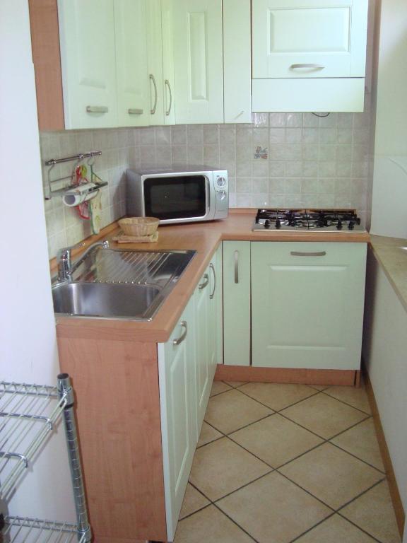 Residence Bizzoni Terni Habitación foto